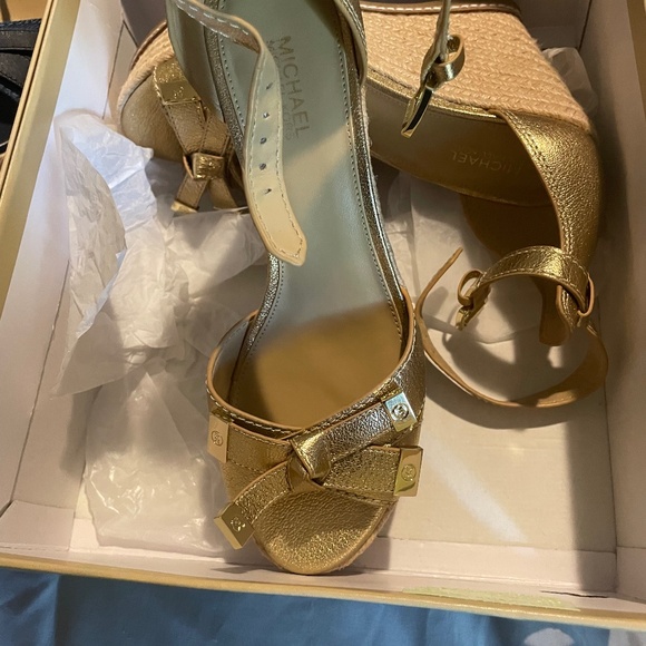 Michael kors wedge heel - Picture 1 of 4